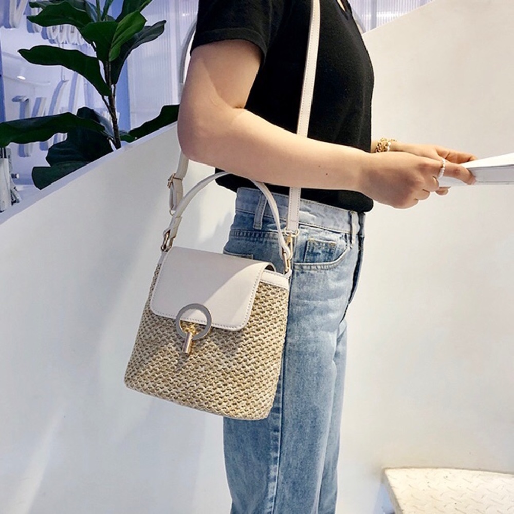 Just In! 🆕 VERONA Straw Weave Bucket Bag - Picture 6 of 8